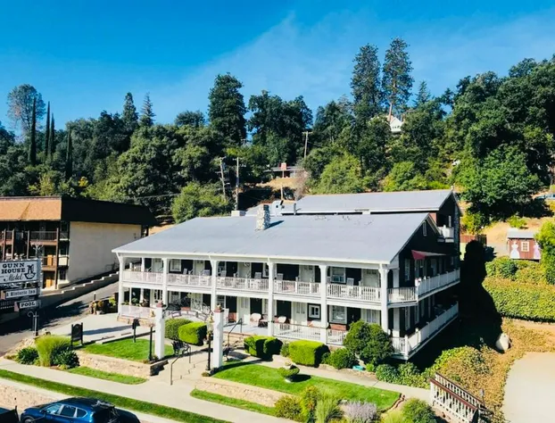 Gunn House Hotel hotel detail image 3