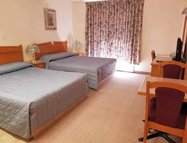 New Imperial Inn hotel detail image 2