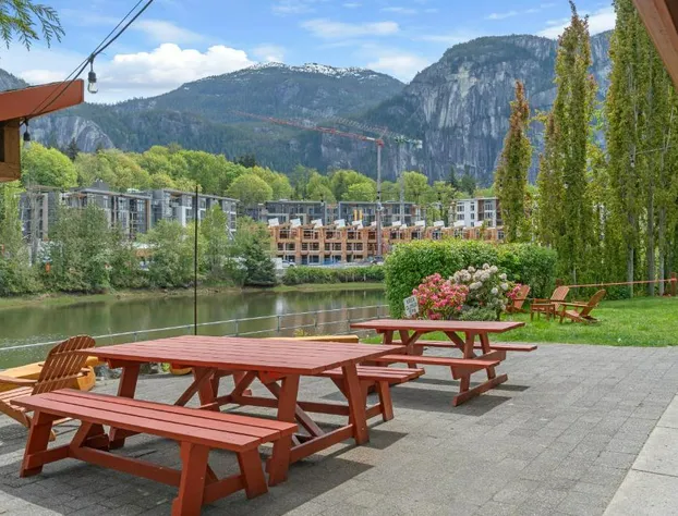 Squamish Adventure Inn hotel detail image 4