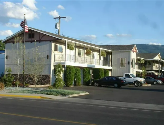 Gateway Inn hotel detail image 1