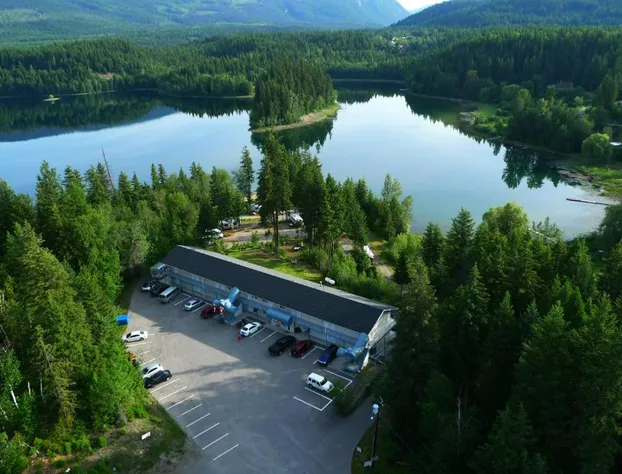 Hotel Civilia Lakeside by Civilia Golf Retreat hotel detail image 2