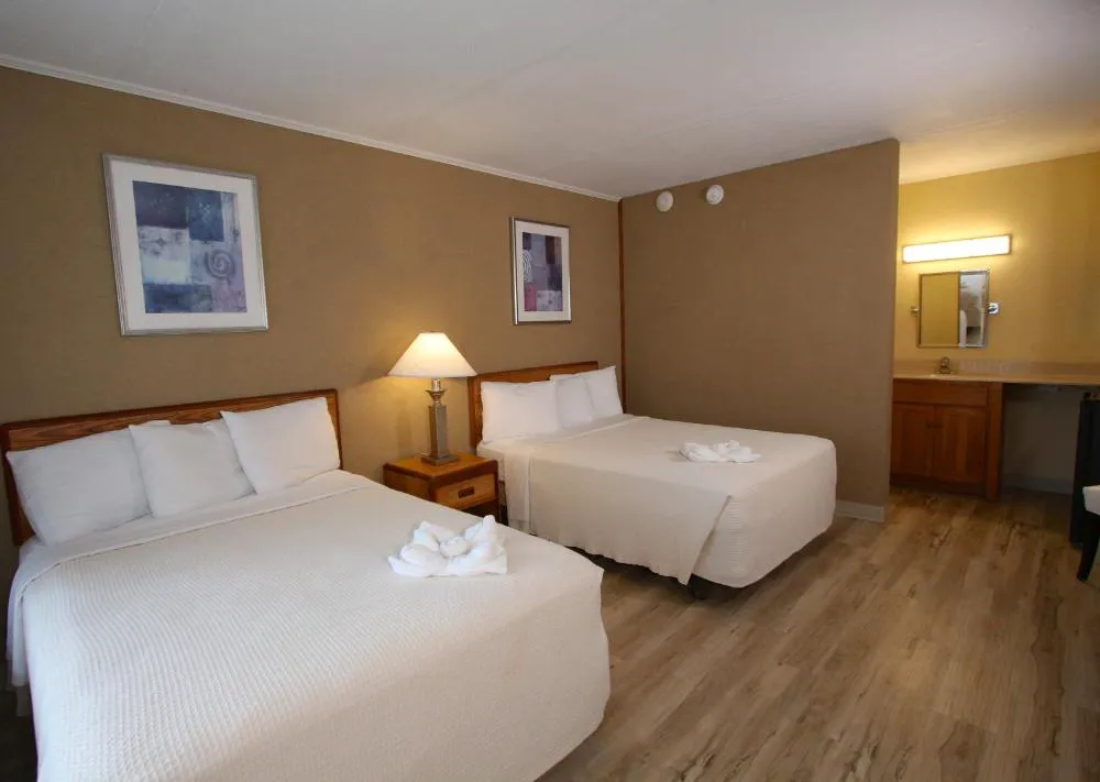 The Crusader Oceanfront Family Resort hotel hero