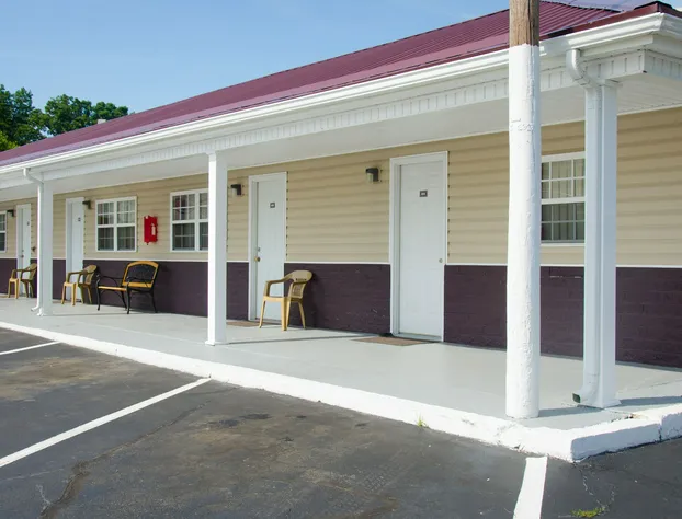 Turnpike Motel hotel detail image 1