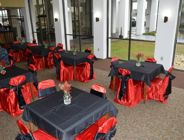 The Landmark Inn hotel detail image 3