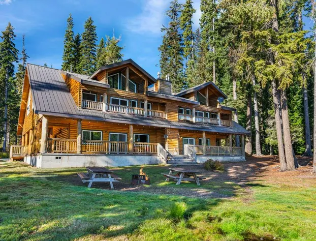 Shelter Cove Resort and Marina hotel detail image 3