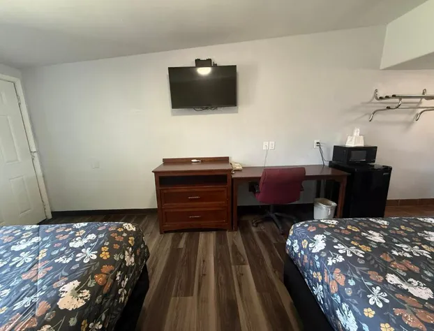 American Inn & Suites hotel detail image 1