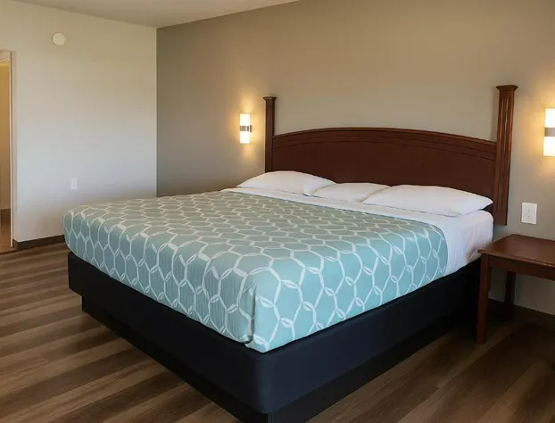 American Inn & Suites hotel detail image 3