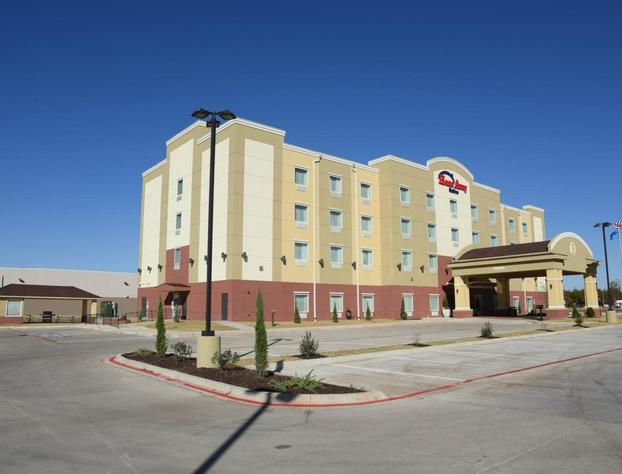 Home Away Suites hotel detail image 4
