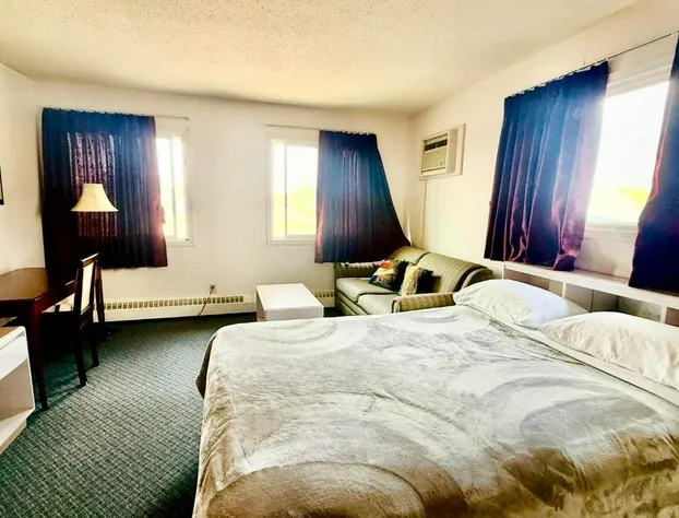 Plains Motor Inn hotel detail image 3