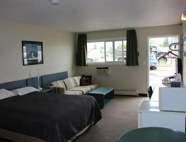 Plains Motor Inn hotel detail image 4