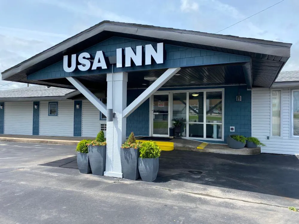 USA Inn hotel hero