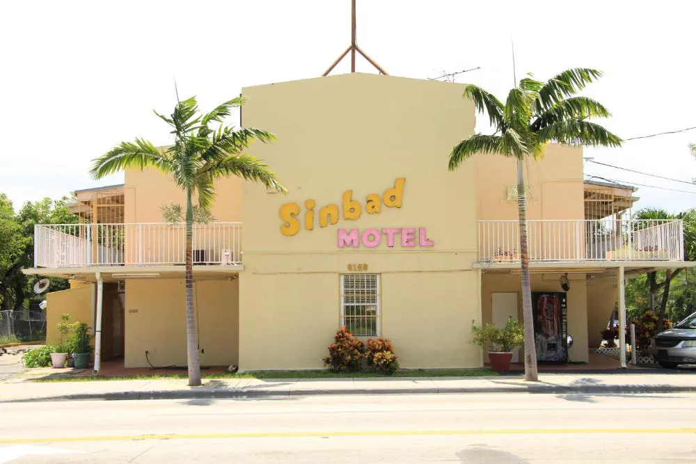 Sinbad Motel hotel hero