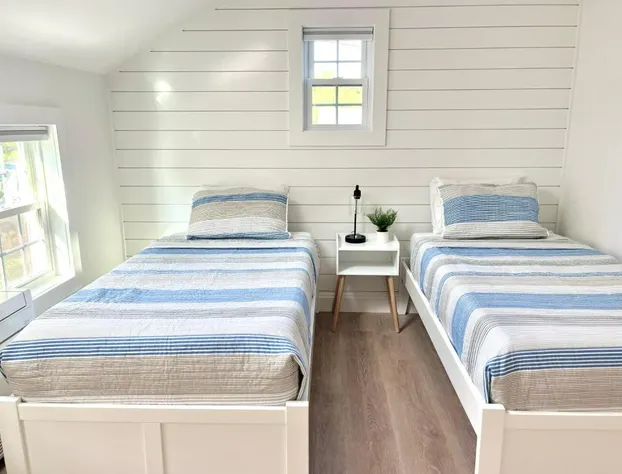 Kingfisher Harwich Port hotel detail image 4