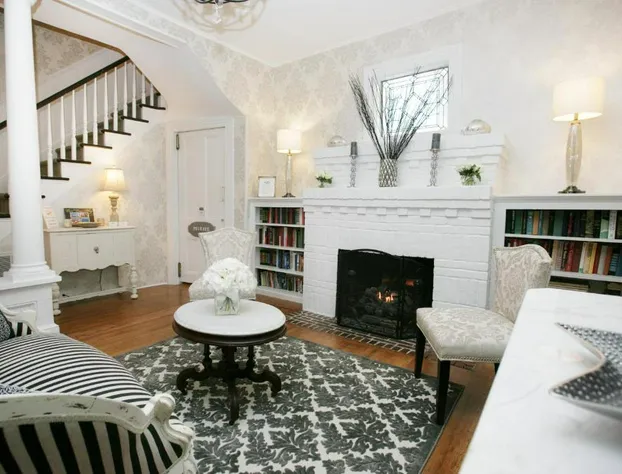 The Harrison hotel detail image 1