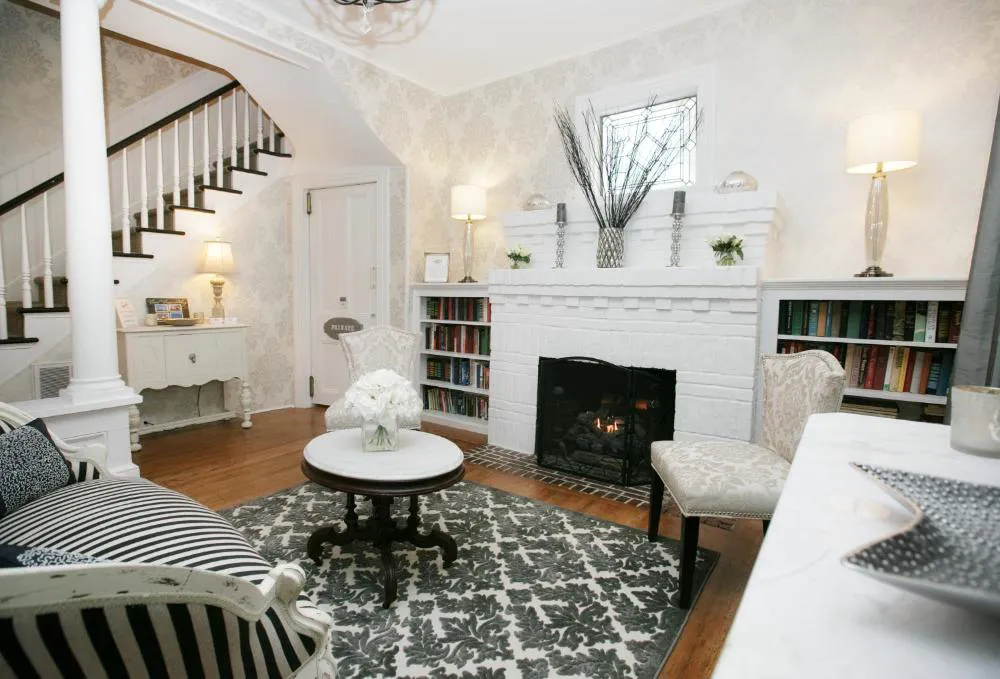 The Harrison hotel hero