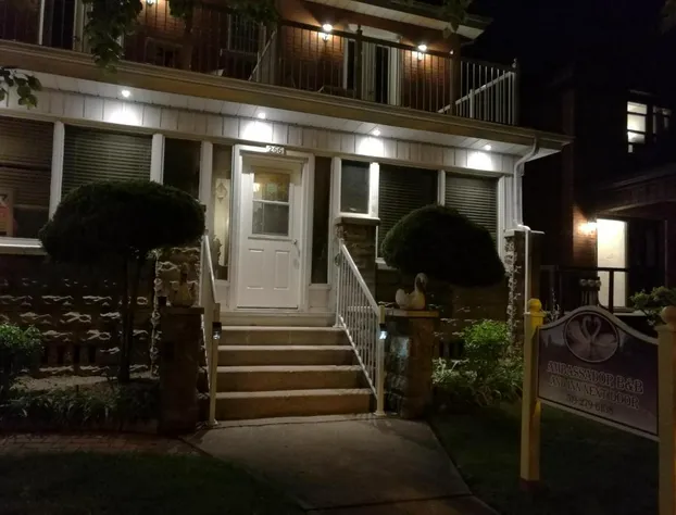 Ambassador's Inn Next Door hotel detail image 3