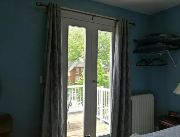 Ambassador B&B Guest Home hotel detail image 4