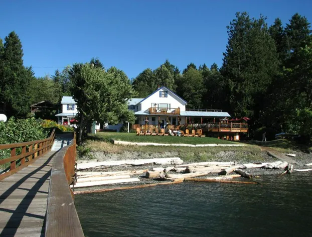 Heriot Bay Inn hotel detail image 3