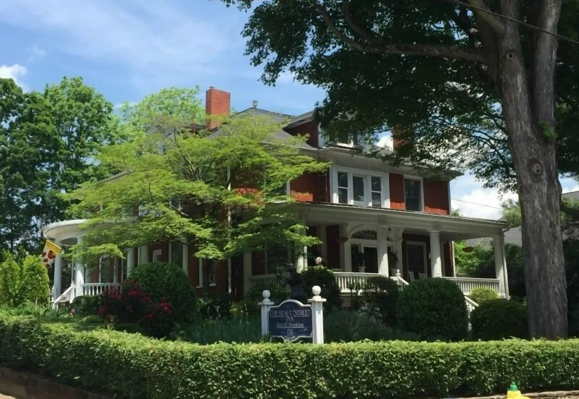 Chestnut Street Inn B&B hotel hero