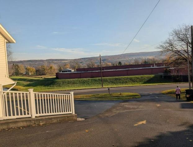 The Falls Motel - 2 Mi to " Watkins Glen State Park, Seneca Lake " AND 4 Mi to Watkins Glen International Track " The Glen " hotel detail image 3