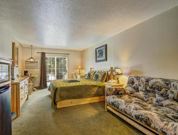 Eagle River Inn and Resort hotel detail image 4