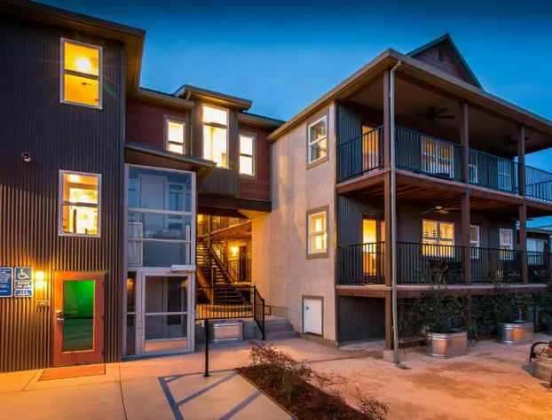 Rest Hotel Plymouth hotel detail image 1