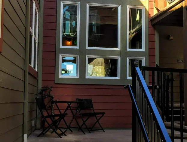 Rest Hotel Plymouth hotel detail image 2