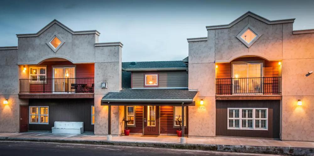 Rest Hotel Plymouth hotel hero