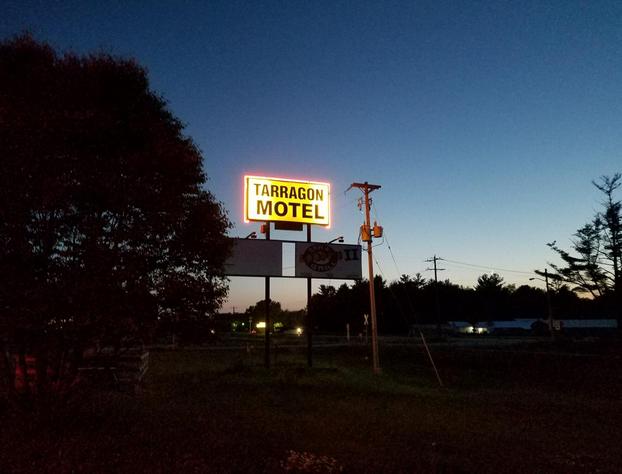 Tarragon Motel hotel detail image 4