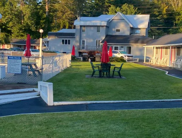 Barberry Court Motel hotel detail image 1