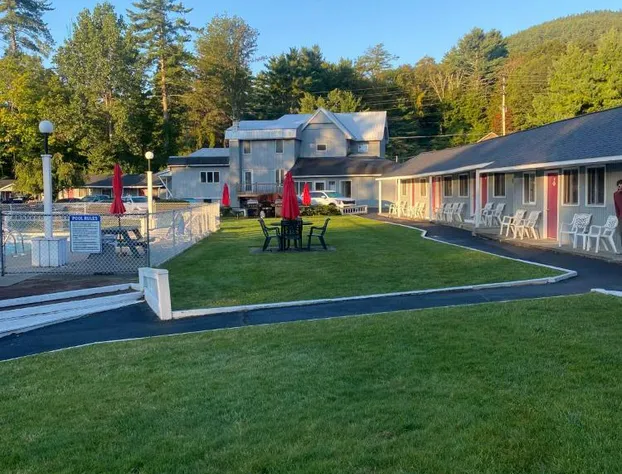 Barberry Court Motel hotel detail image 1