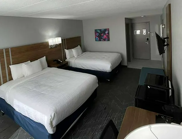 Days Inn & Suites by Wyndham Springfield OH hotel detail image 4