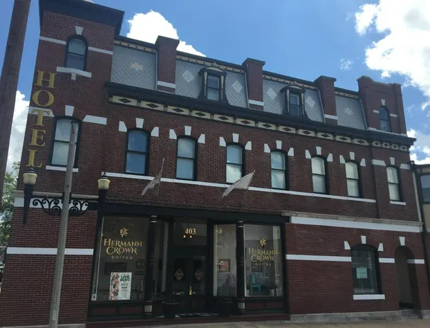 Hermann Crown Suites hotel detail image 2