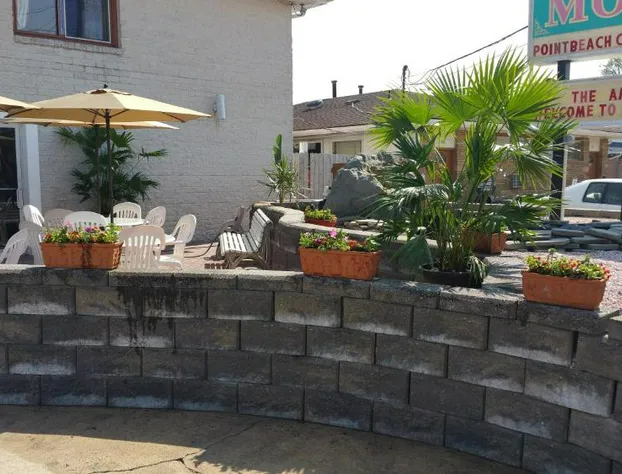 The Amethyst Beach Motel hotel detail image 2