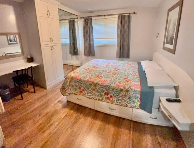 Laura's Lodge hotel detail image 4