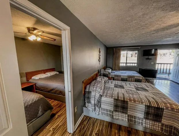 Timber Pointe Resort hotel detail image 4