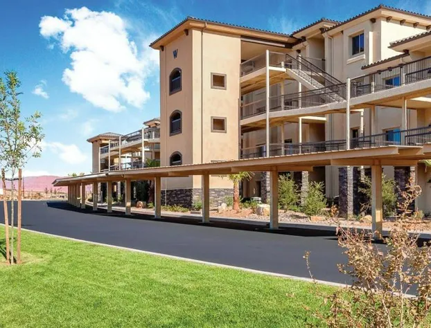 WorldMark Estancia hotel detail image 2