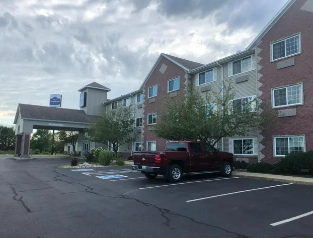 AmericInn by Wyndham Maquoketa hotel detail image 1