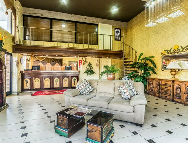 Econo Lodge Whiteville hotel detail image 3