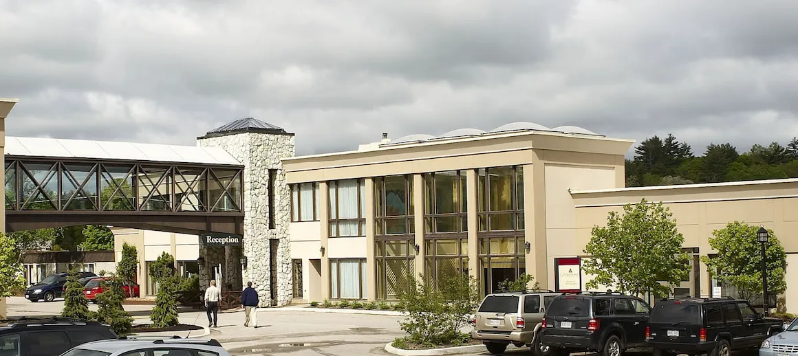 Pinestone Resort & Conference Centre hotel hero