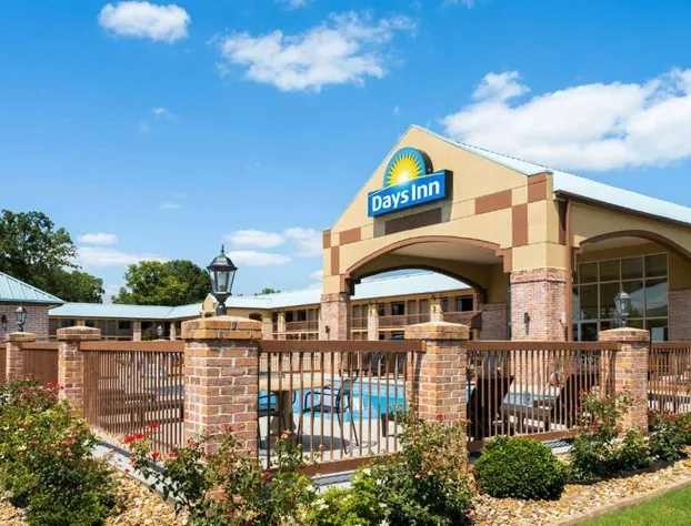 Days Inn by Wyndham Conway hotel detail image 4