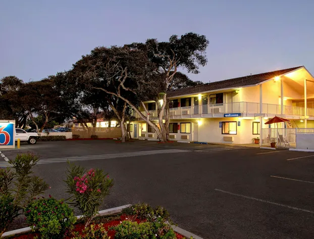 Motel 6 Monterey, CA hotel detail image 1