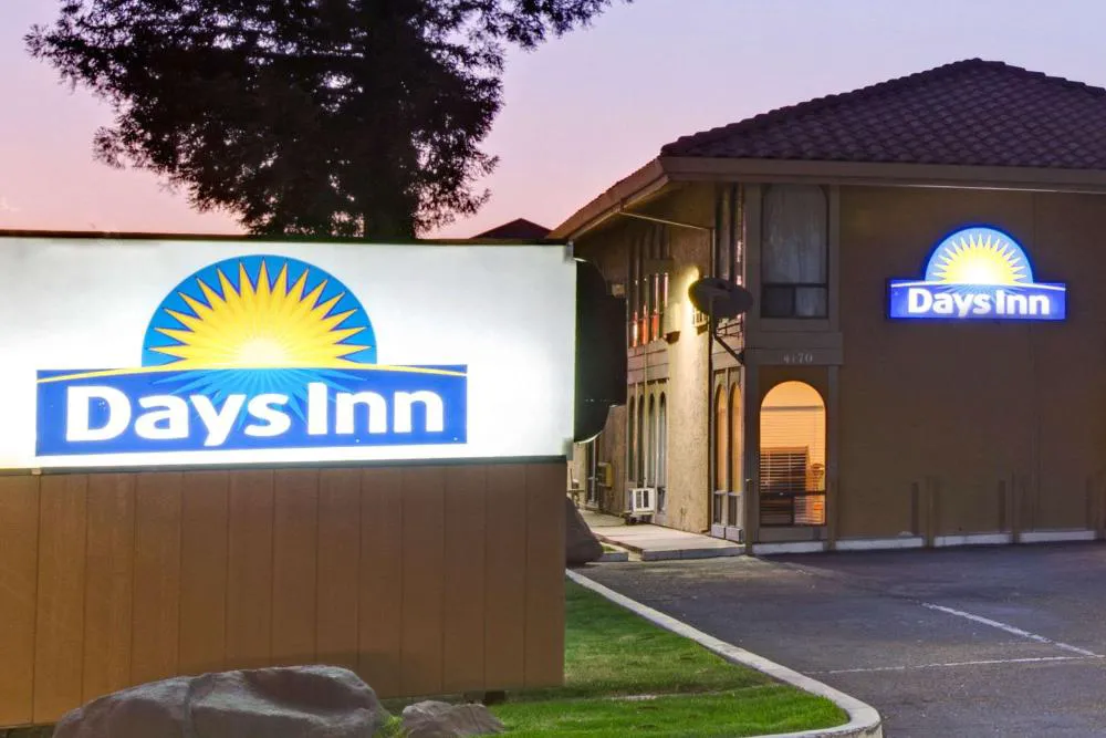Days Inn by Wyndham San Jose hotel hero