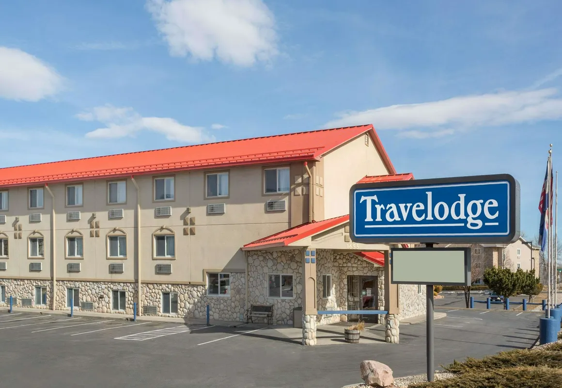 Travelodge by Wyndham Loveland/Fort Collins Area hotel hero