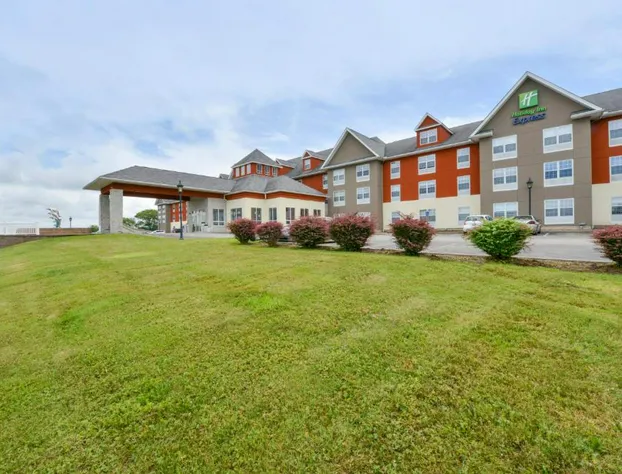 Holiday Inn Express Mystic by IHG hotel detail image 3