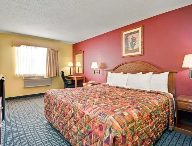 Days Inn by Wyndham Torrington hotel detail image 4