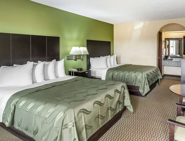 Quality Inn Adairsville - Calhoun South hotel detail image 3