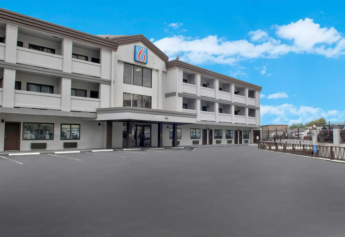 Motel 6 Atlanta, GA - Downtown hotel hero