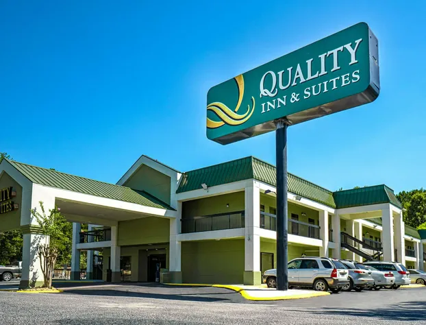 Quality Inn & Suites near Six Flags - Austell hotel detail image 1