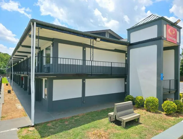 Econo Lodge hotel detail image 2